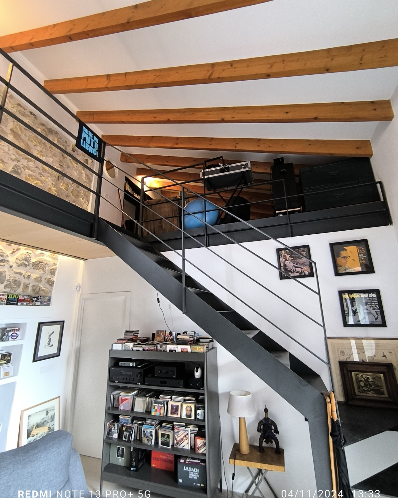 Barandillas y escaleras metálicas